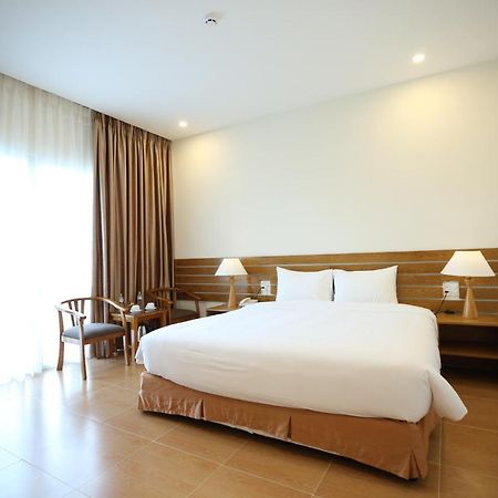 Calisun Hotel Phú Quý Zewnętrze zdjęcie